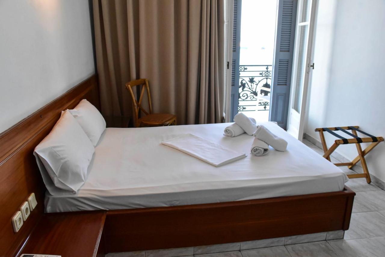 גיתיו Leonidas Hotel מראה חיצוני תמונה