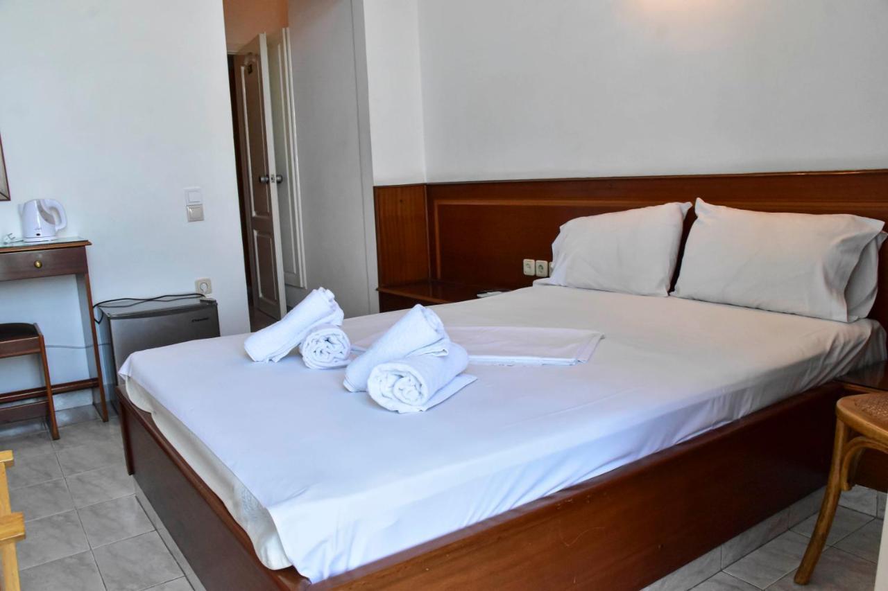 גיתיו Leonidas Hotel מראה חיצוני תמונה