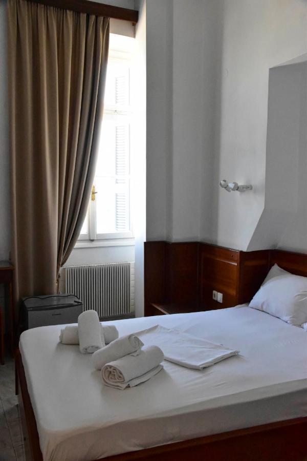 גיתיו Leonidas Hotel מראה חיצוני תמונה