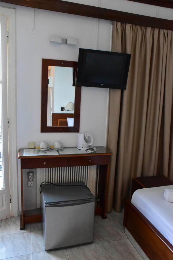 גיתיו Leonidas Hotel מראה חיצוני תמונה