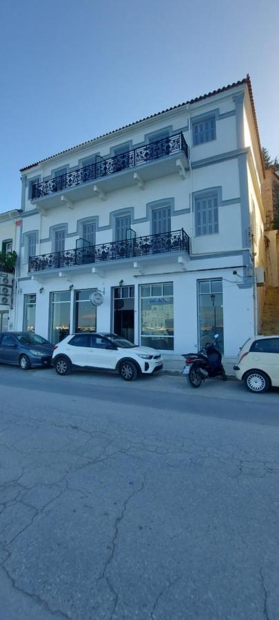 גיתיו Leonidas Hotel מראה חיצוני תמונה